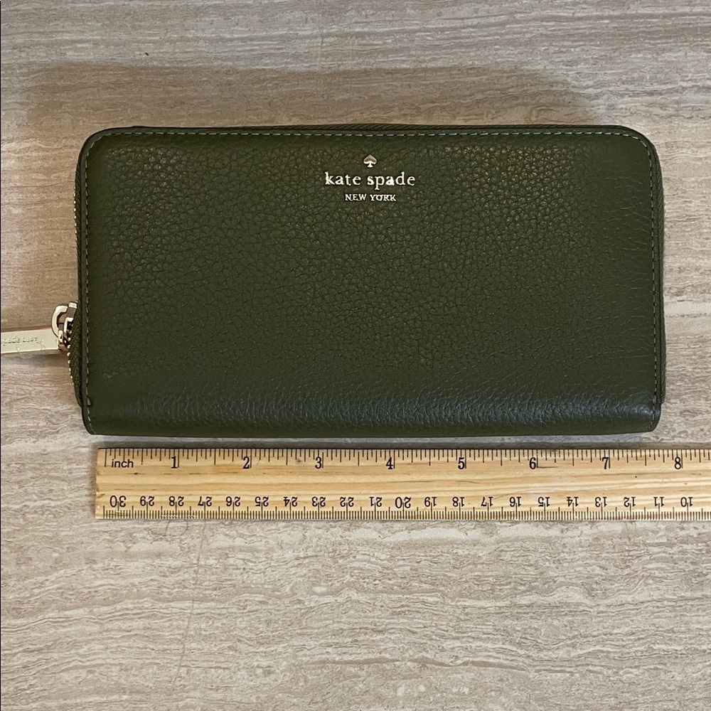 kate spade ♠️ NWT green zip-around  pebble leather large continental lena wallet - Picture 4 of 12